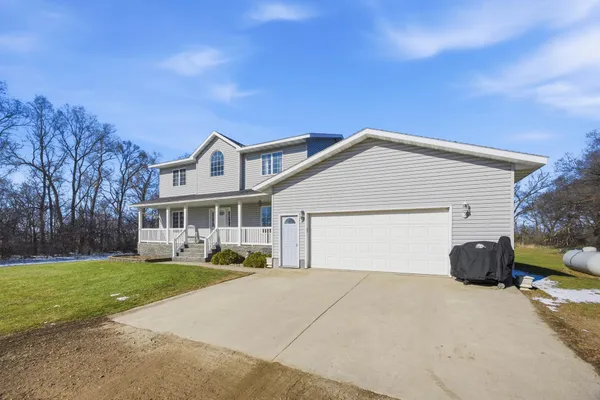 $449,000 | 18035 92nd Street Southeast, Fairmount, ND 58030