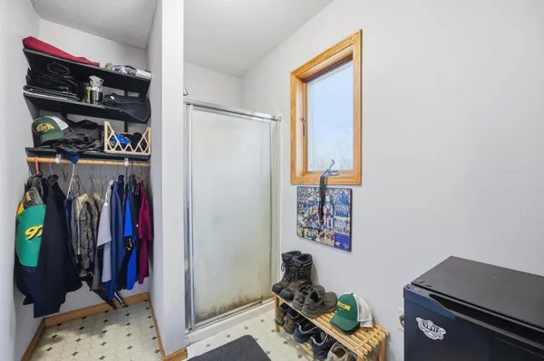 $449,000 | 18035 92nd Street Southeast, Fairmount, ND 58030