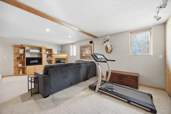 $449,000 | 18035 92nd Street Southeast, Fairmount, ND 58030