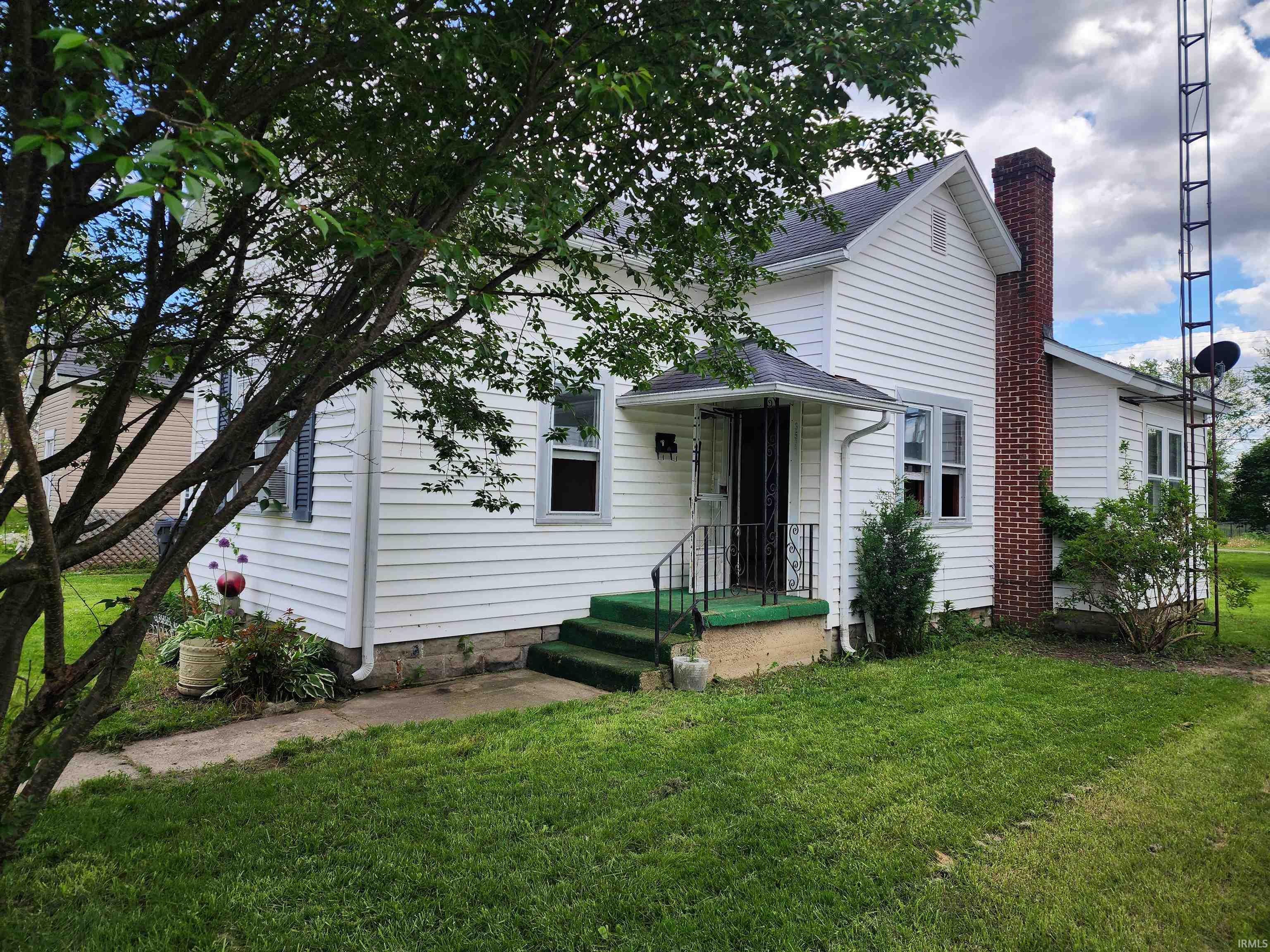 355 East North Street Dunkirk, IN 47336 - Photo 14 of 16