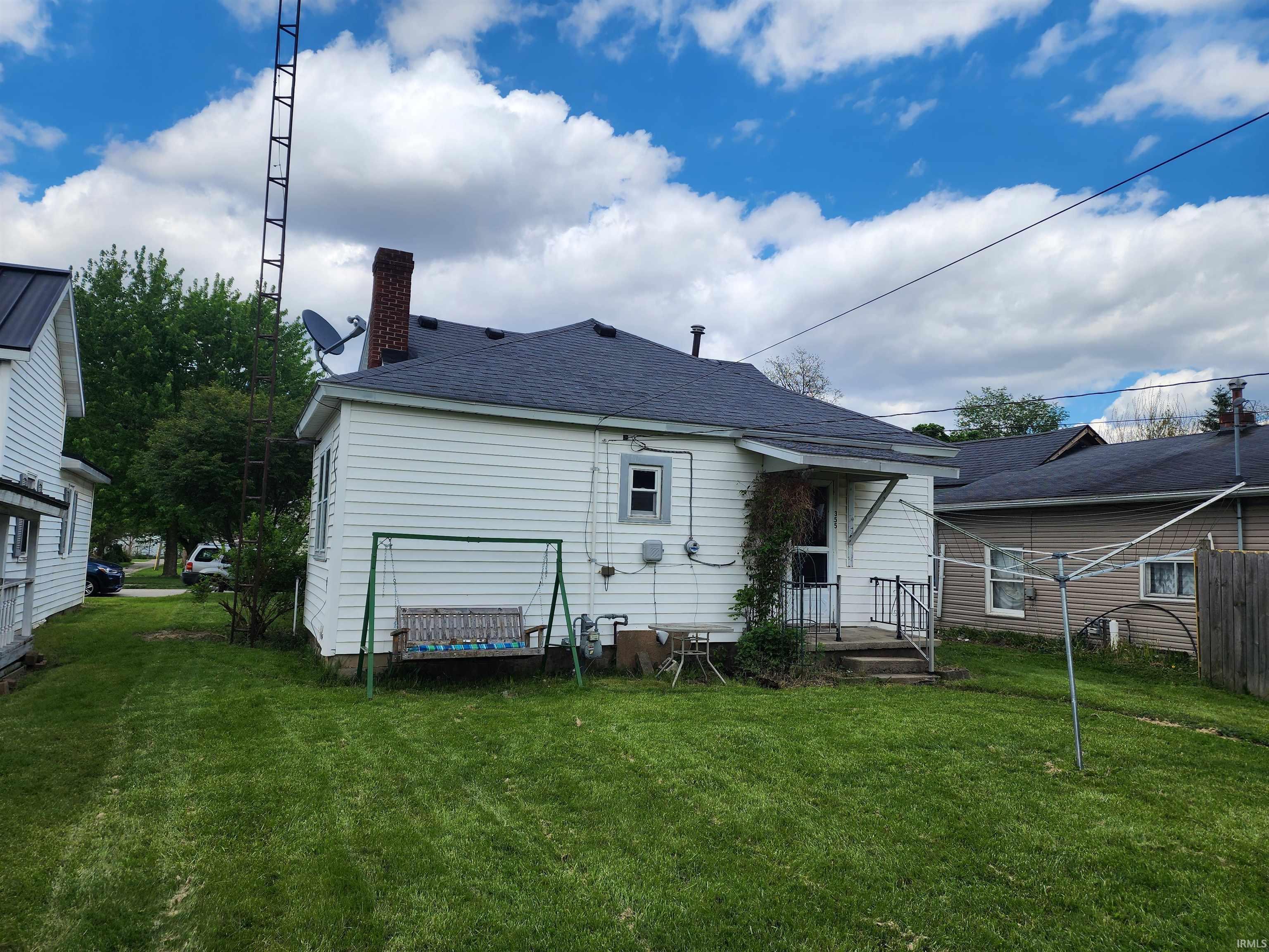 355 East North Street Dunkirk, IN 47336 - Photo 15 of 16