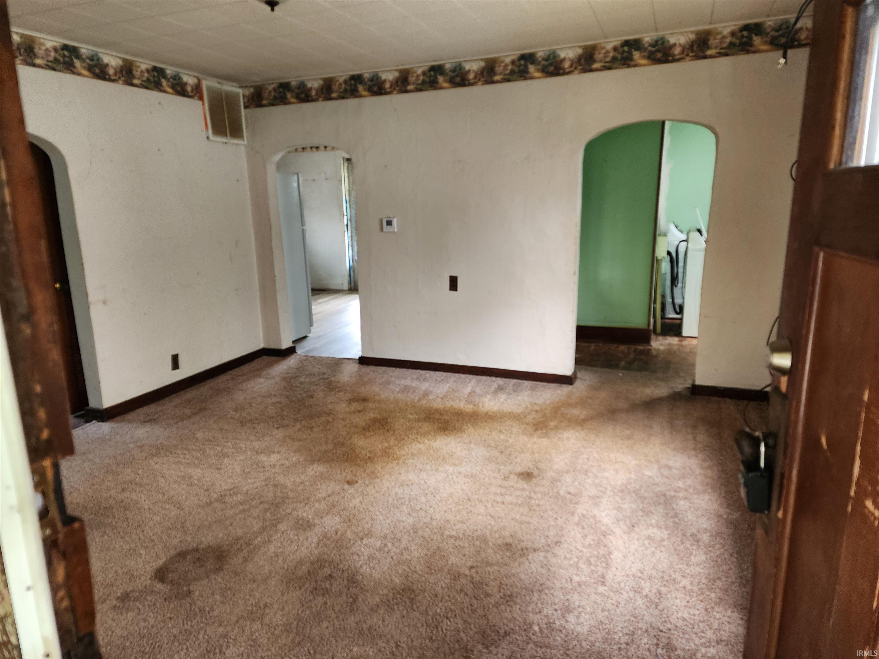 355 East North Street Dunkirk, IN 47336 - Photo 5 of 16