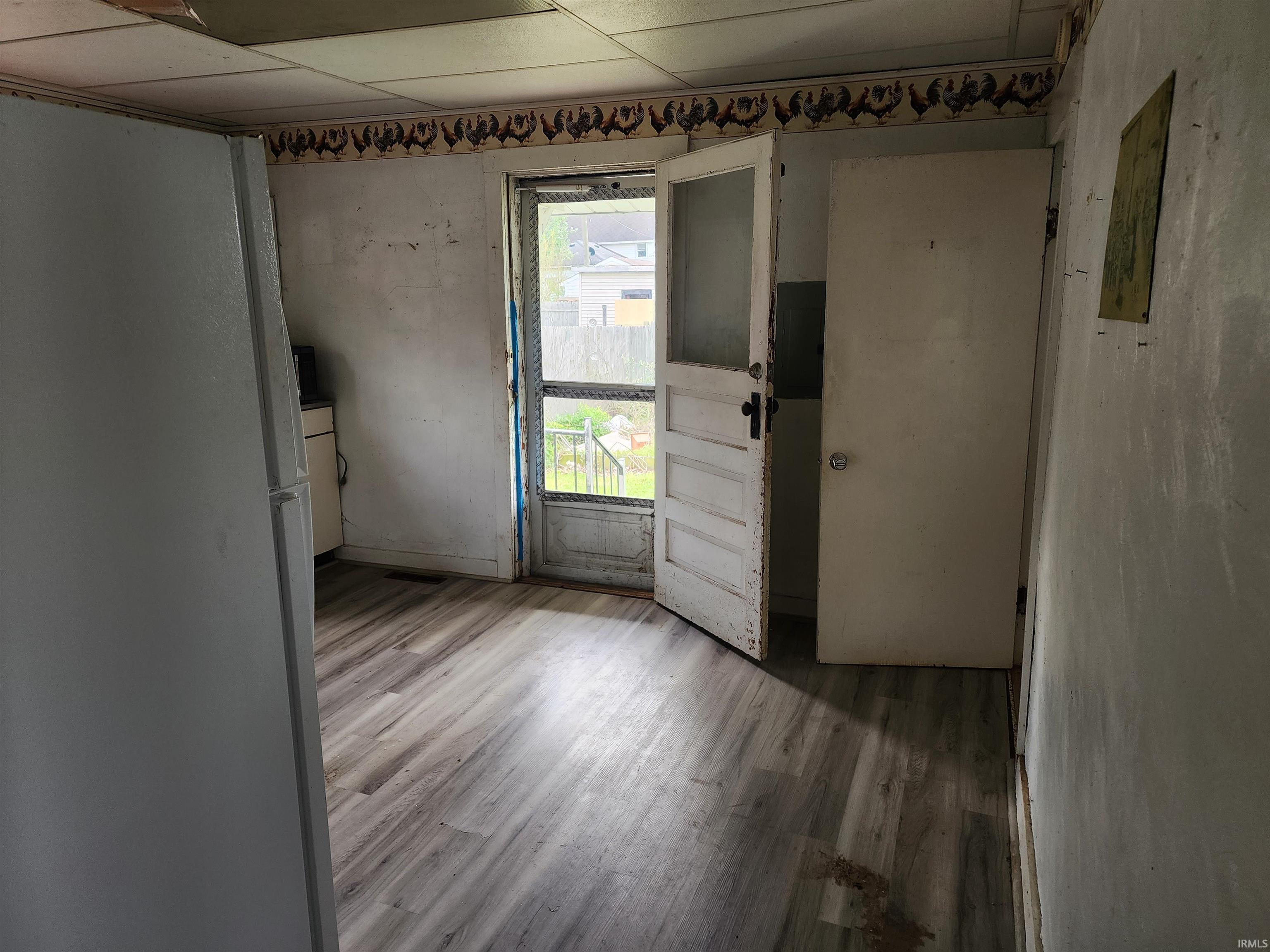 355 East North Street Dunkirk, IN 47336 - Photo 9 of 16