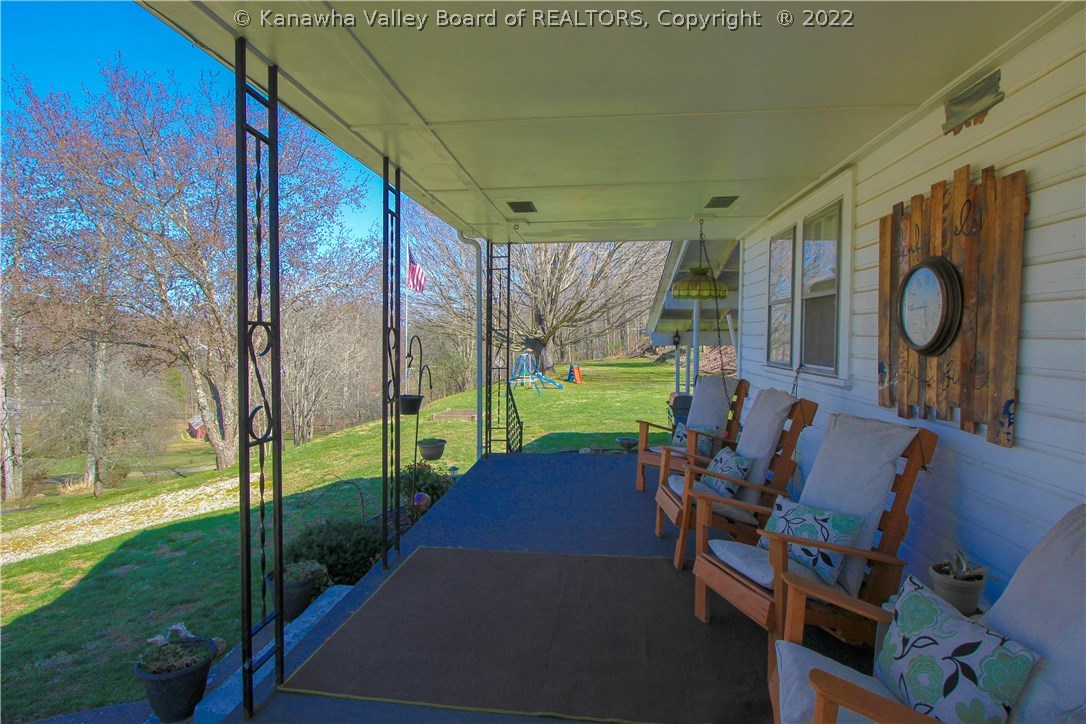 4504 Chestnut Road South Charleston, WV 25309 - Photo 22 of 30 Gallery Image 22