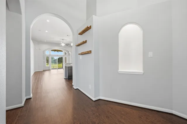 $2,100 | 6011 Watford Bend, Rosenberg, TX 77471