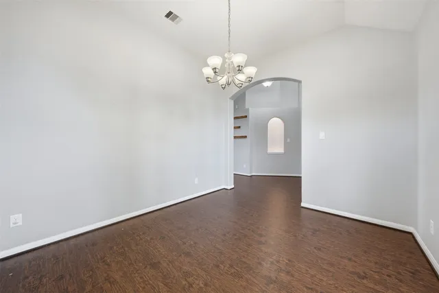 $2,100 | 6011 Watford Bend, Rosenberg, TX 77471