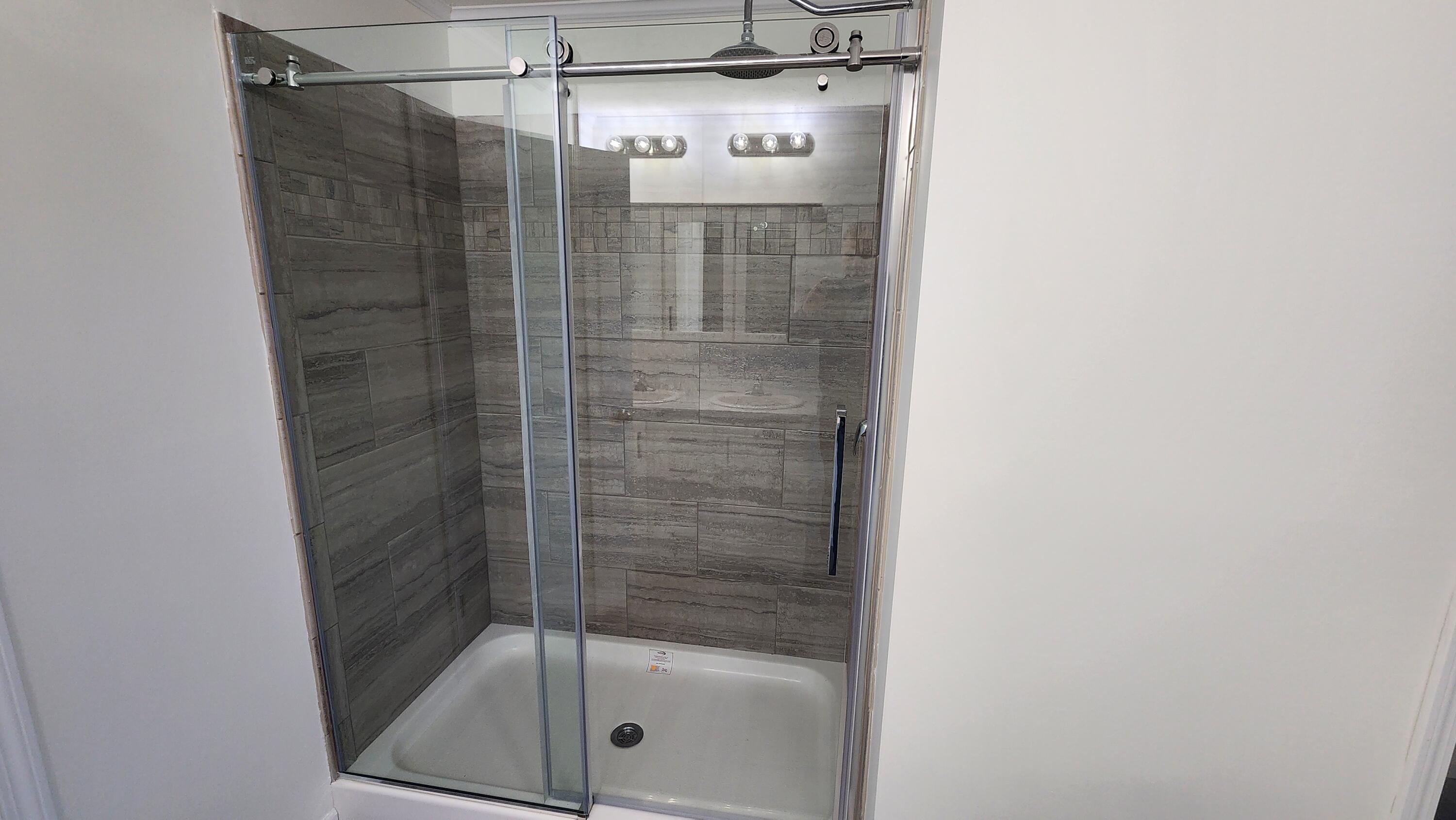 884 Ottawa Court, Unit 7 Charlotte, MI 48813 - Photo 13 of 17 20250317_125411