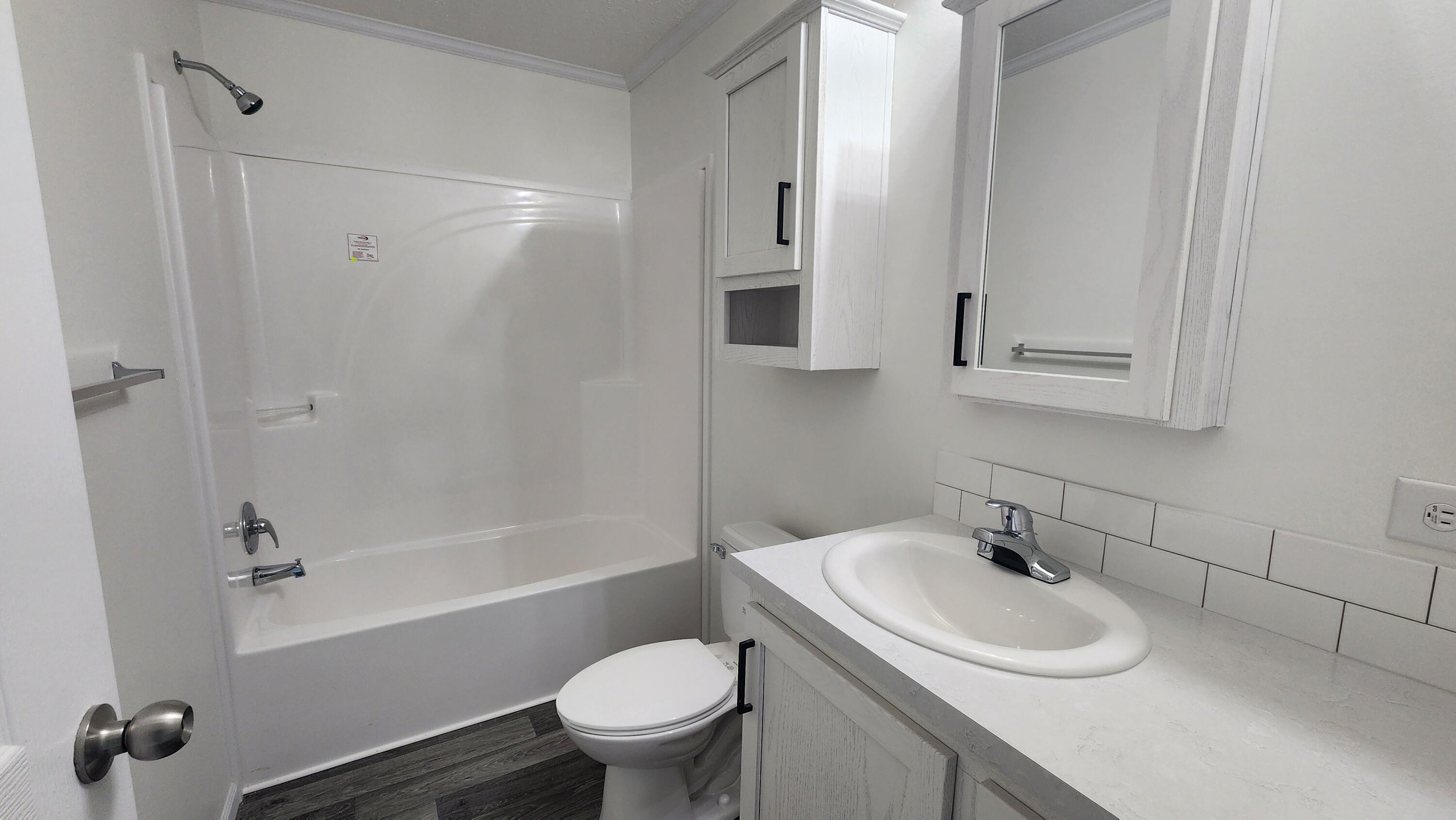 884 Ottawa Court, Unit 7 Charlotte, MI 48813 - Photo 15 of 17 20250317_125523