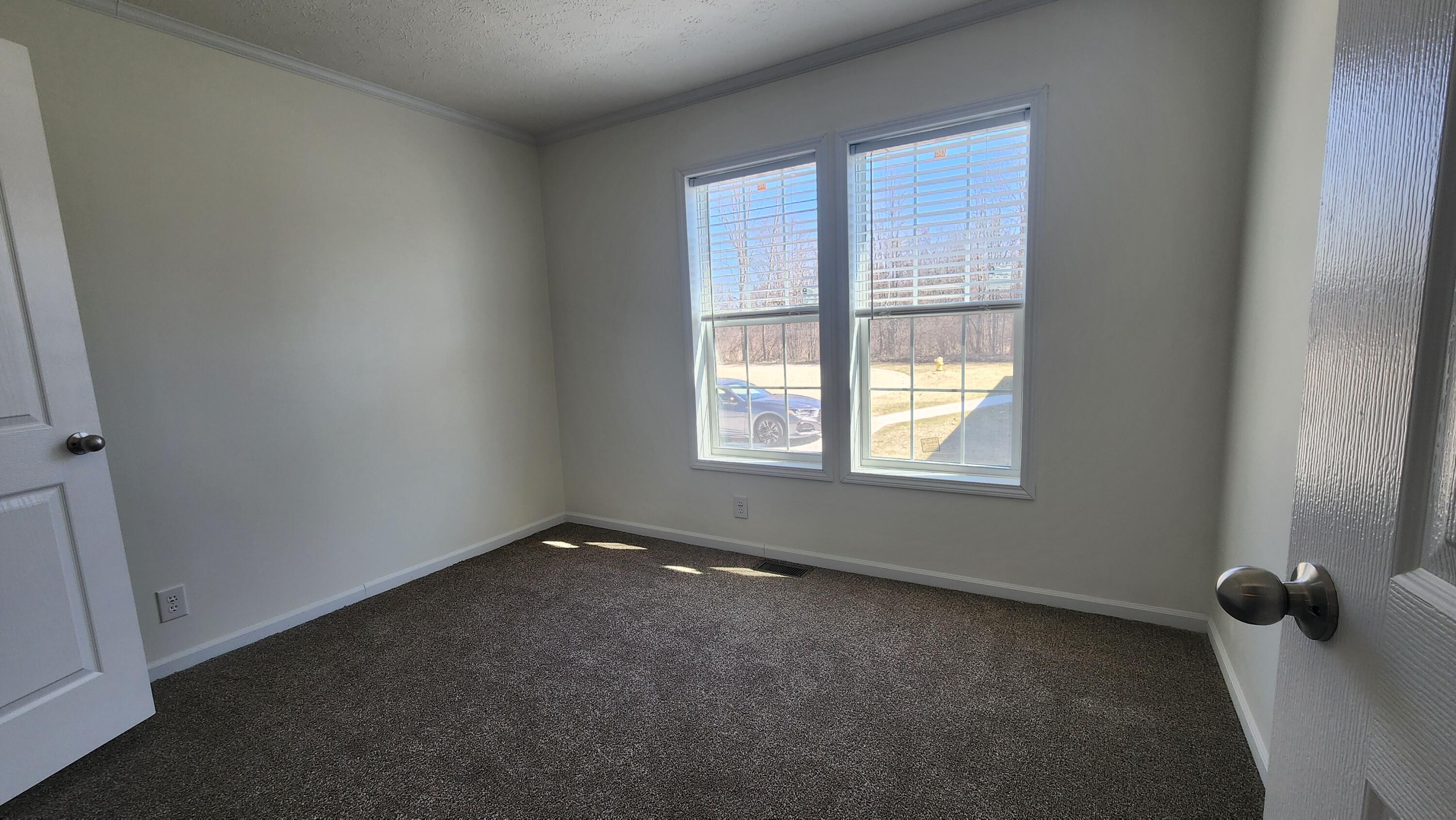 884 Ottawa Court, Unit 7 Charlotte, MI 48813 - Photo 17 of 17 20250317_125636