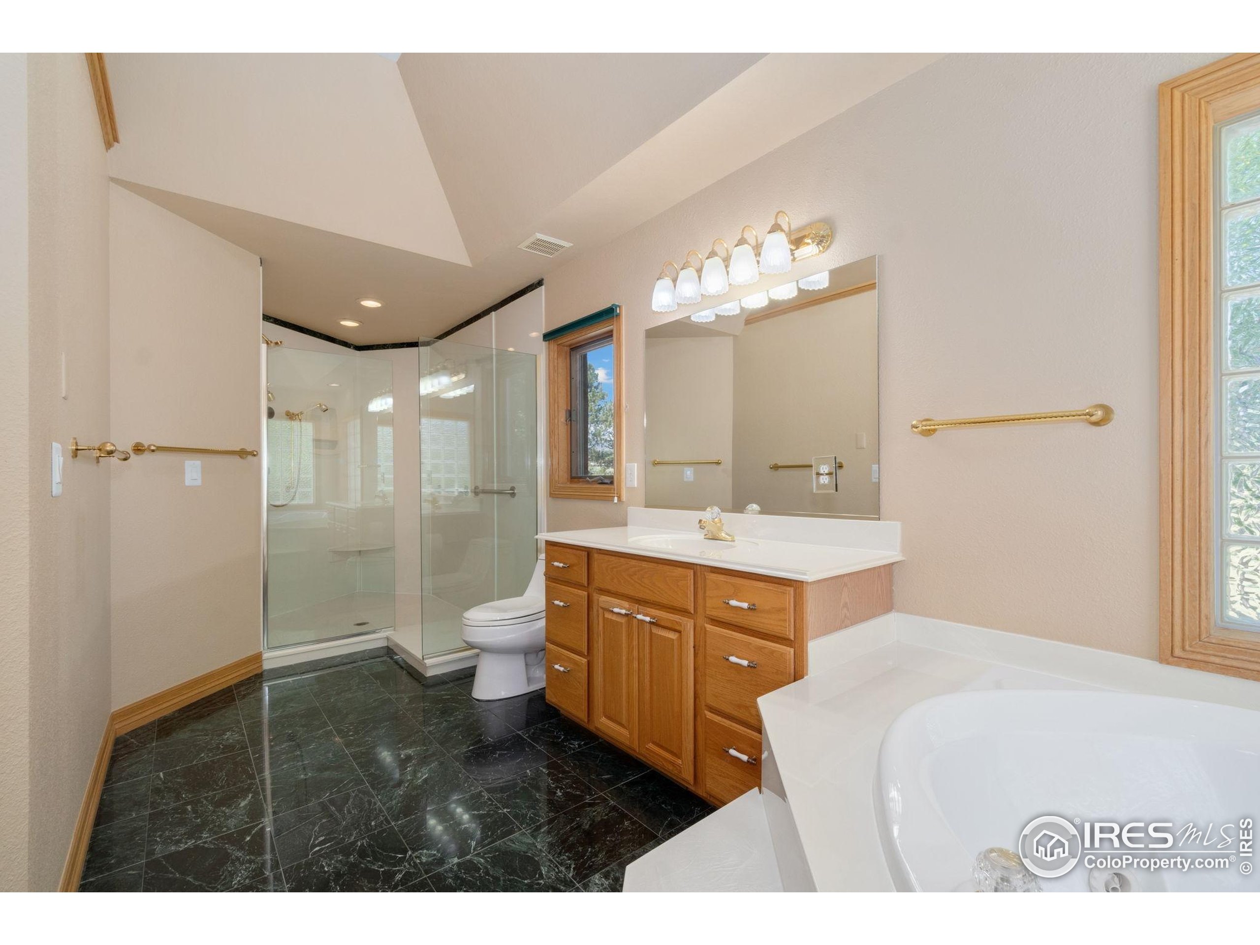 6239 Ashcroft Road Greeley, CO 80634 - Photo 29 of 38