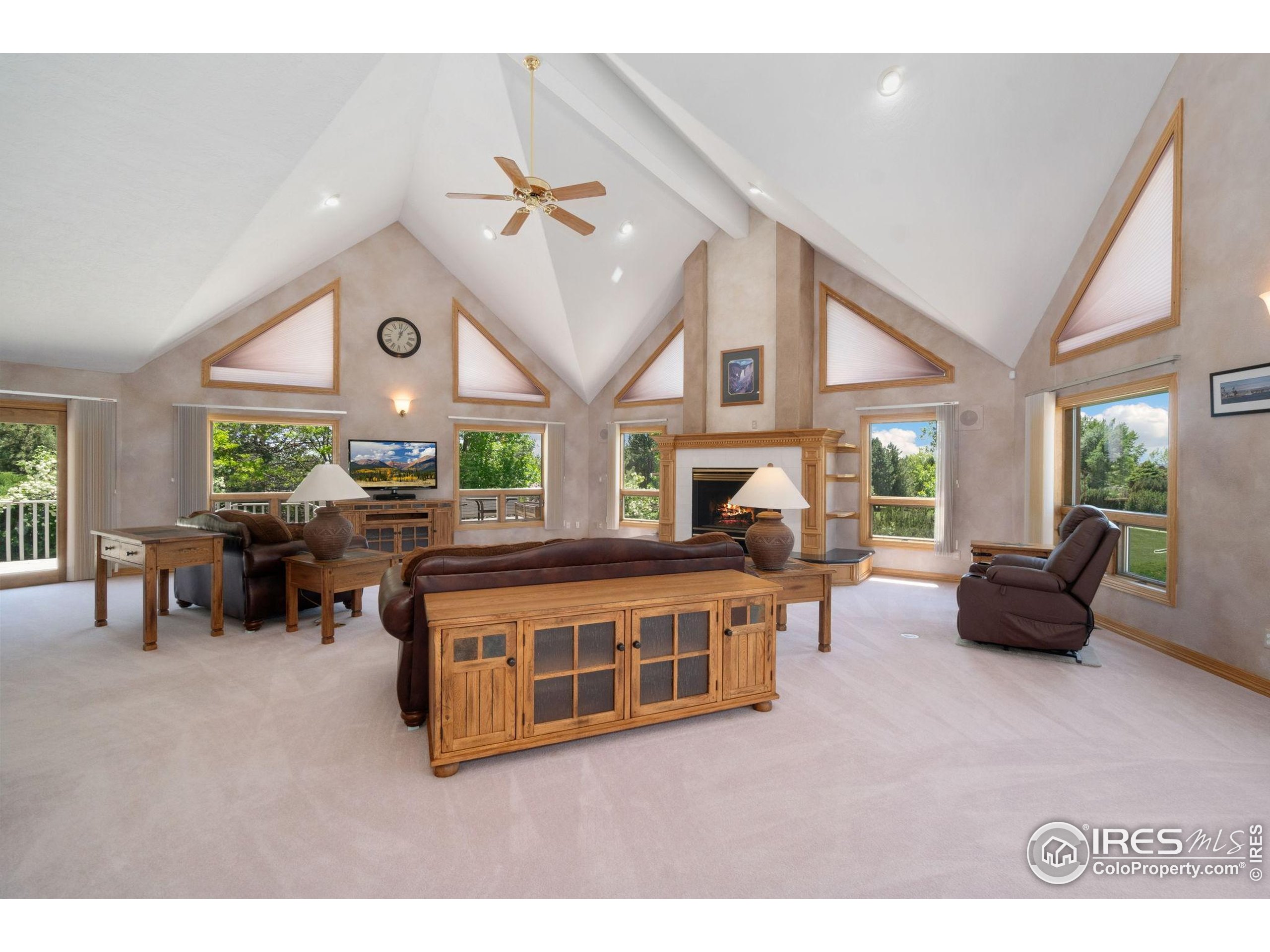 6239 Ashcroft Road Greeley, CO 80634 - Photo 4 of 38