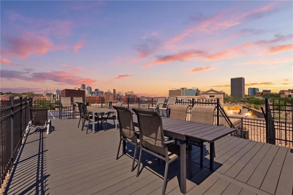 360 West Pershing Road, Unit 190 Kansas City, MO 64108 - Photo 38 of 50