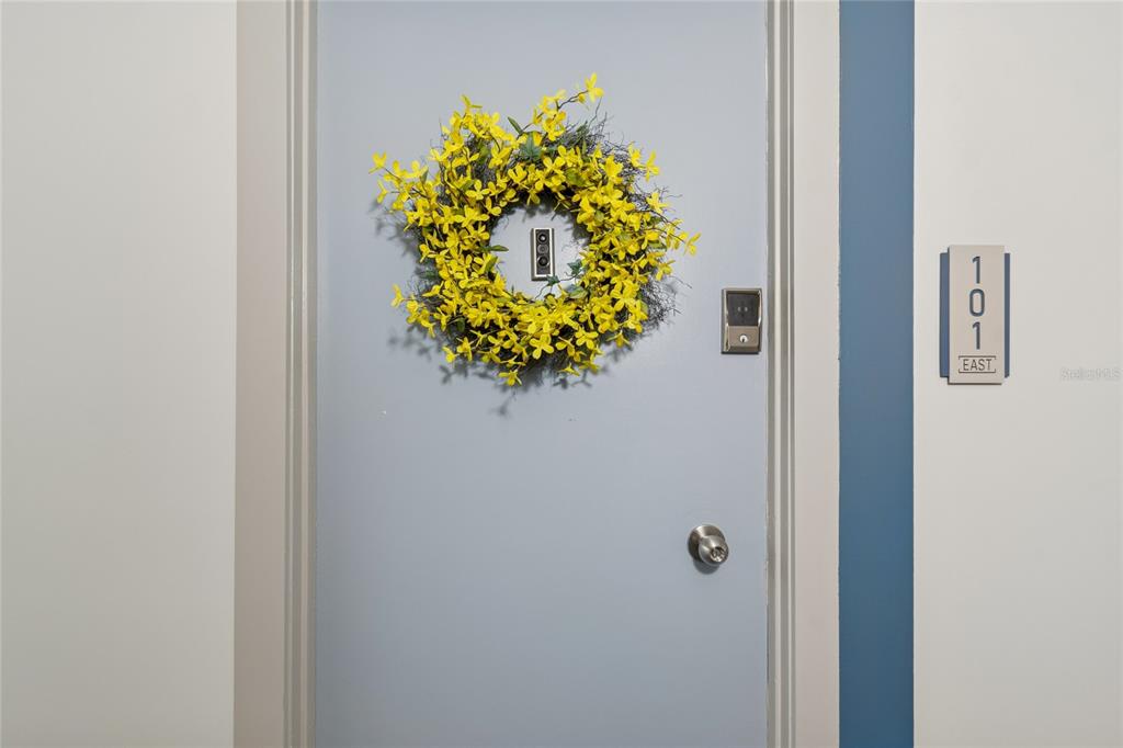 1 Key Capri, Unit 101E Treasure Island, FL 33706 - Photo 3 of 58