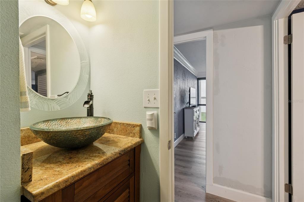 1 Key Capri, Unit 101E Treasure Island, FL 33706 - Photo 35 of 58