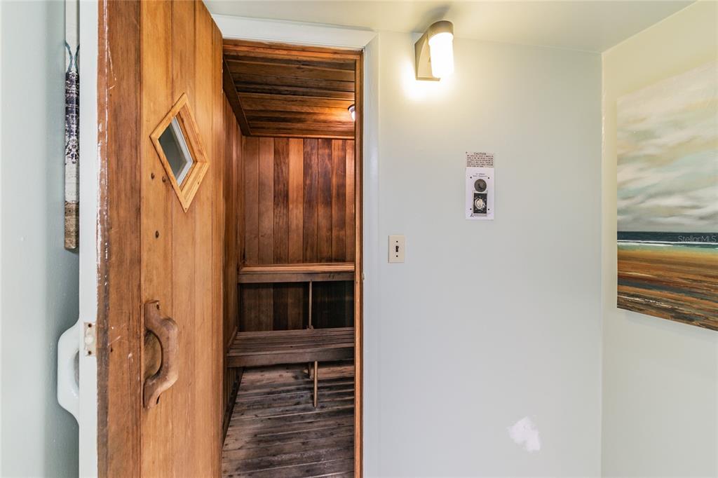 1 Key Capri, Unit 101E Treasure Island, FL 33706 - Photo 48 of 58