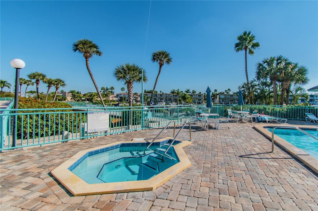 1 Key Capri, Unit 101E Treasure Island, FL 33706 - Photo 51 of 58
