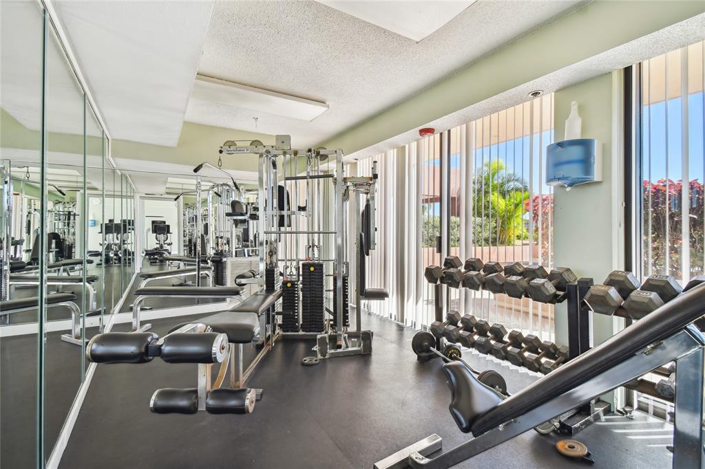 1 Key Capri, Unit 101E Treasure Island, FL 33706 - Photo 56 of 58