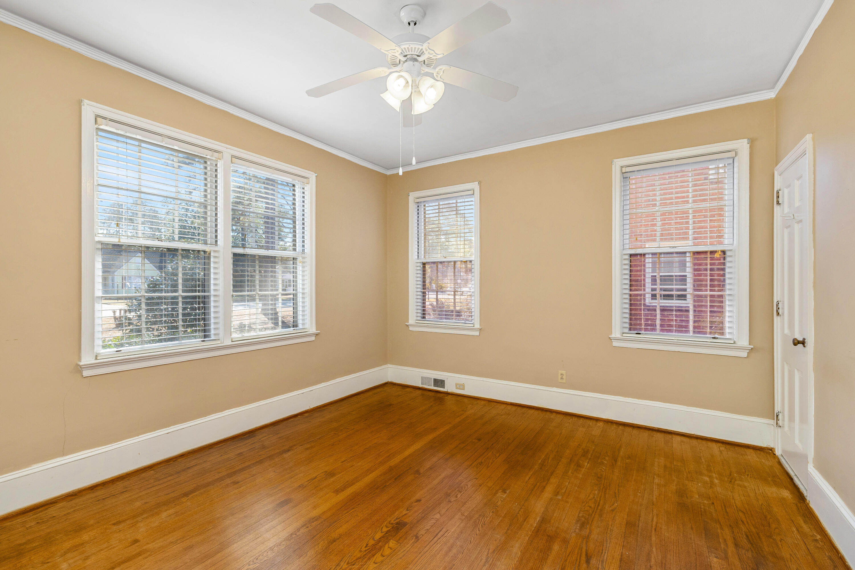 537 West Calhoun Street Sumter, SC 29150 - Photo 19 of 40 Bedroom #2 or Master BR downstairs