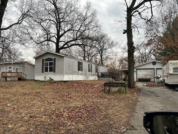 $69,500 | 705 East Mesa Drive, Braceville, IL 60407