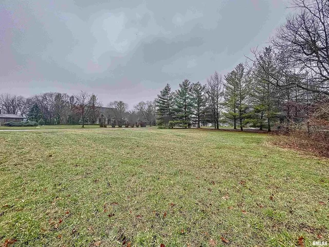 $99,900 | 10 Orchard Hill Boulevard, Moline, IL 61265