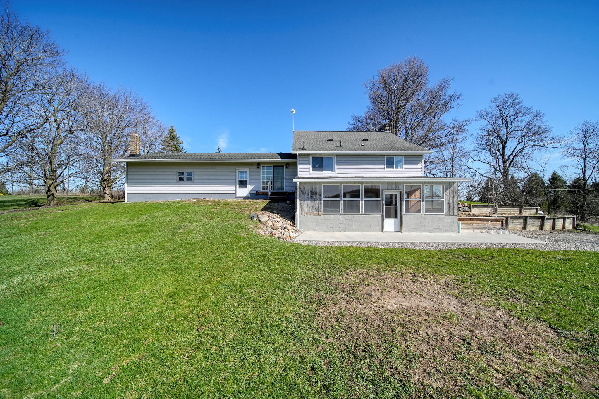 12871 Rome Road Manitou Beach, MI 49253 - Photo 36 of 57 37-web-or-mls-DSC01761_HDR