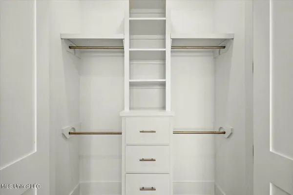 $489,000 | 253 North Natchez Drive, Unit 201, Madison, MS 39110