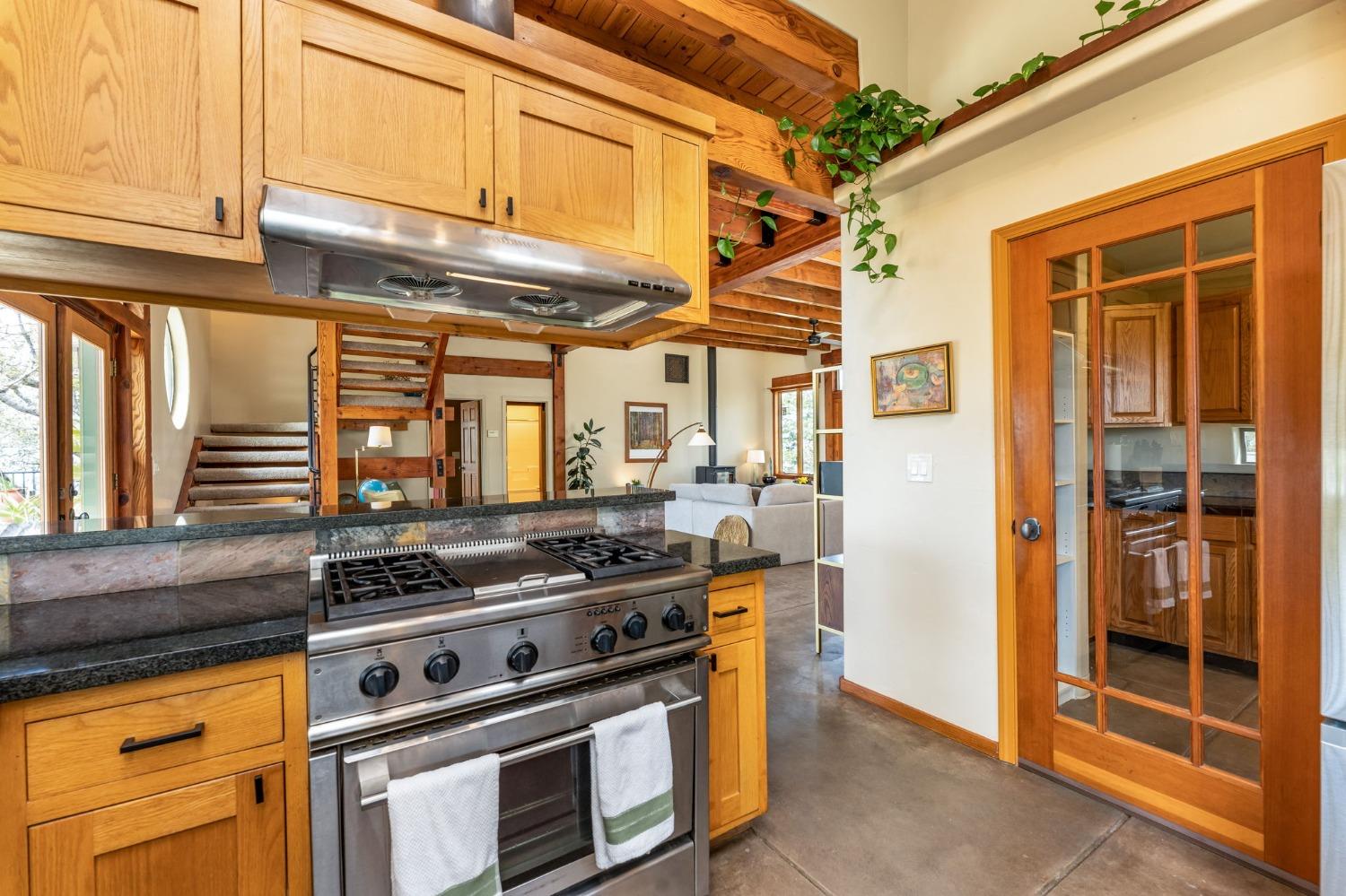 47439 Skyline Ridge Road Coarsegold, CA 93614 - Photo 15 of 48 Gallery Image 15