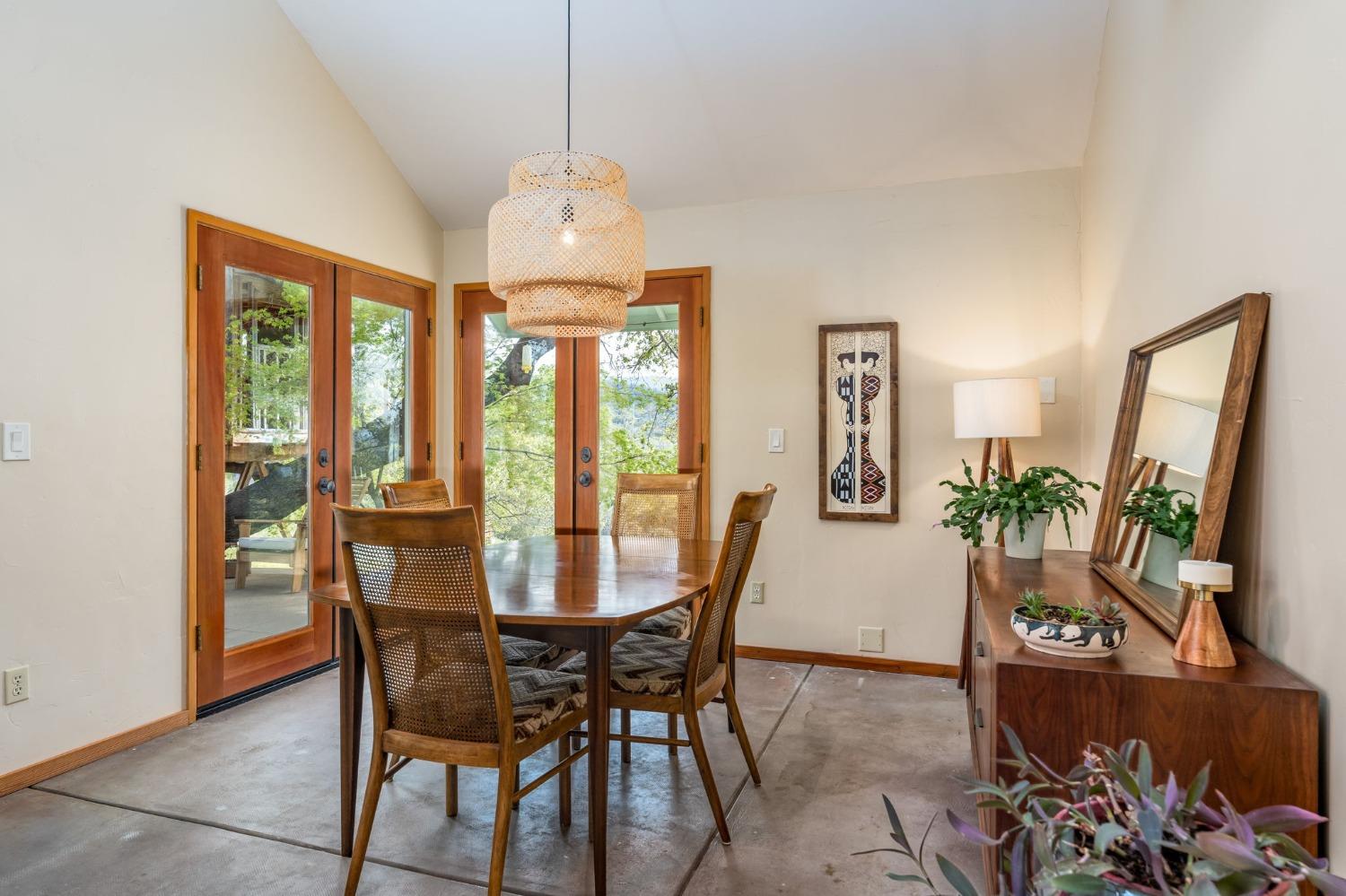 47439 Skyline Ridge Road Coarsegold, CA 93614 - Photo 10 of 48 Gallery Image 10