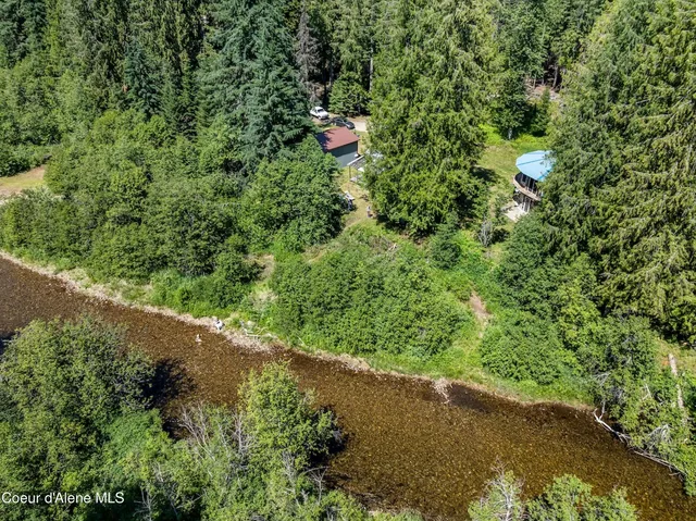$850,000 | 316 Granite Creek Road, Nordman, ID 83848