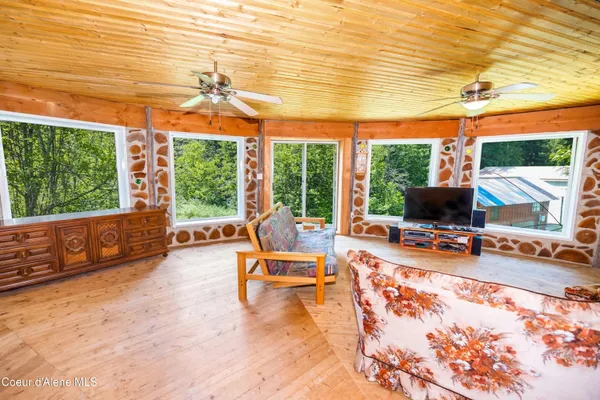 $850,000 | 316 Granite Creek Road, Nordman, ID 83848