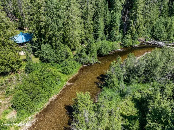 $850,000 | 316 Granite Creek Road, Nordman, ID 83848