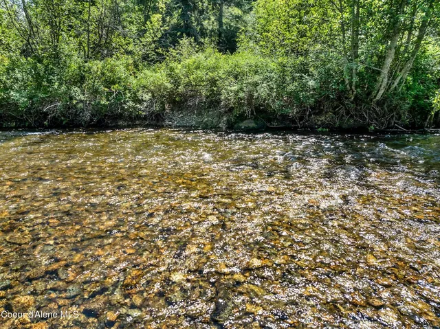 $850,000 | 316 Granite Creek Road, Nordman, ID 83848