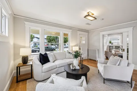 $2,488,000 | 712 Crossway Road, Burlingame, CA 94010