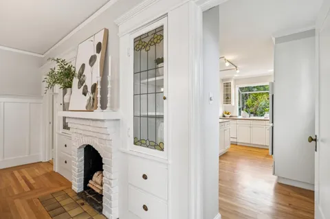 $2,488,000 | 712 Crossway Road, Burlingame, CA 94010