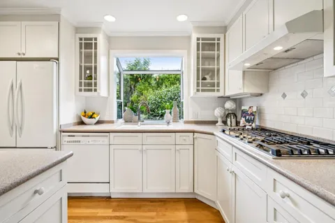 $2,488,000 | 712 Crossway Road, Burlingame, CA 94010