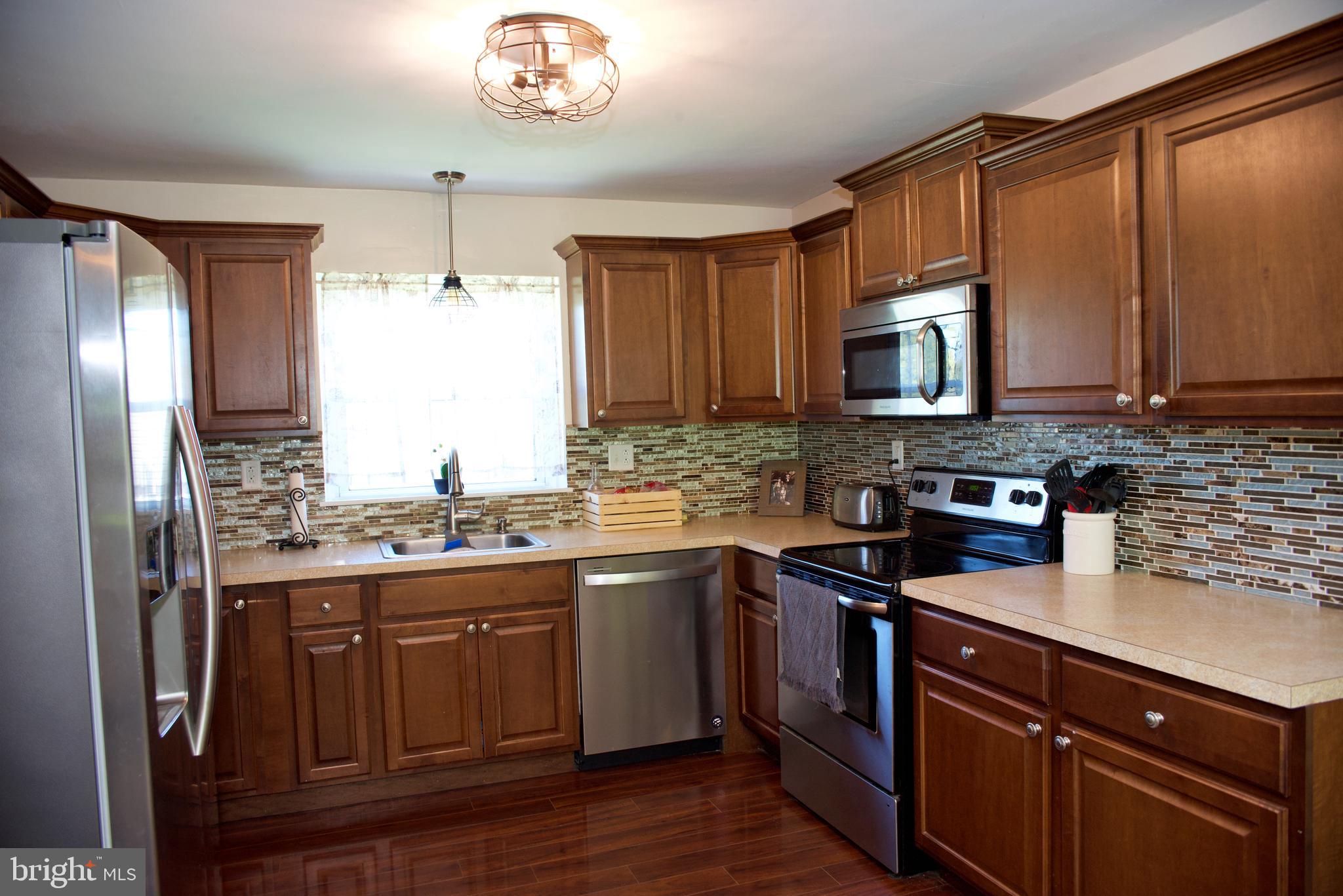 4725 Hillside Road Reading, PA 19606 - Photo 13 of 43 Stainless appliances