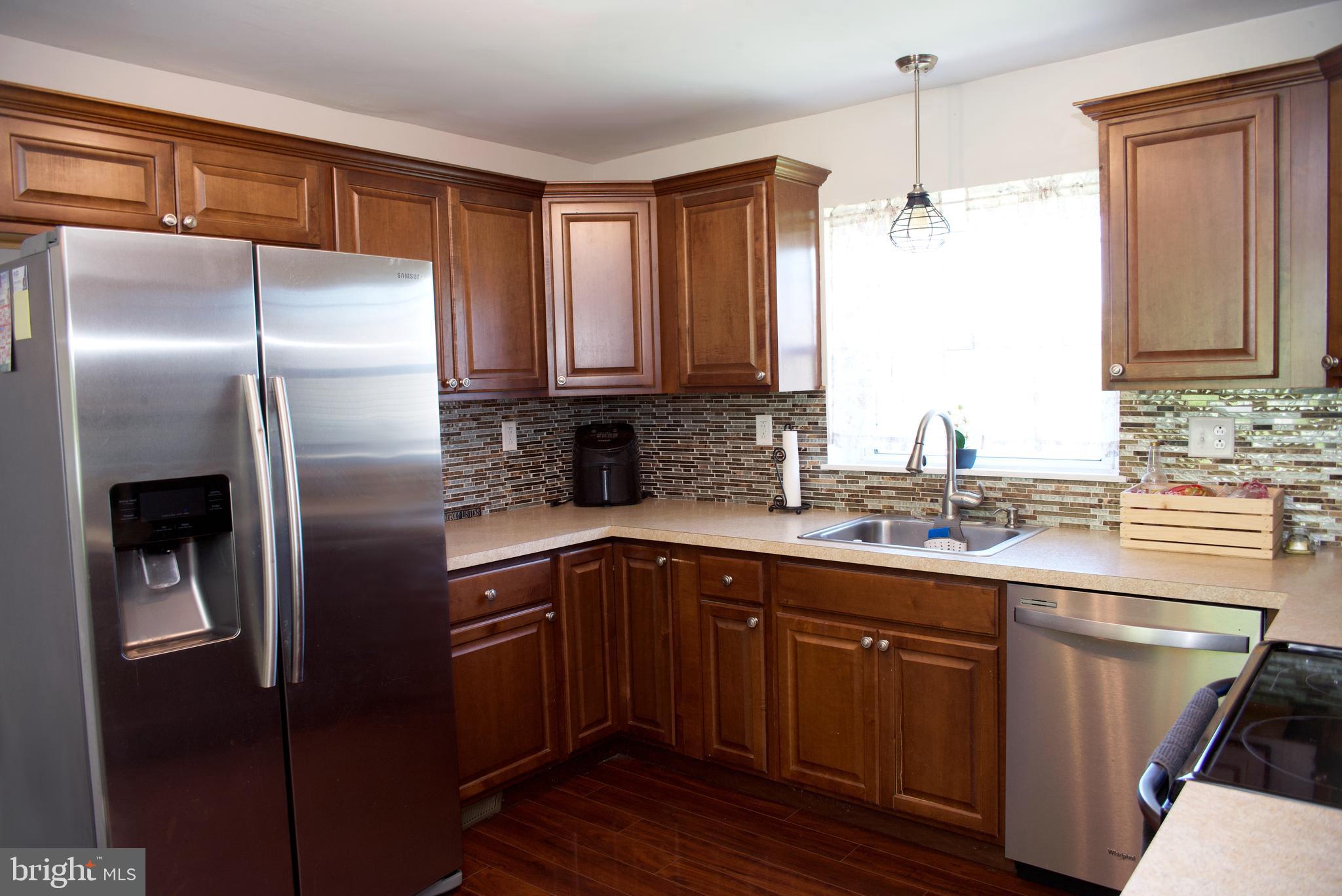 4725 Hillside Road Reading, PA 19606 - Photo 14 of 43 Gallery Image 14