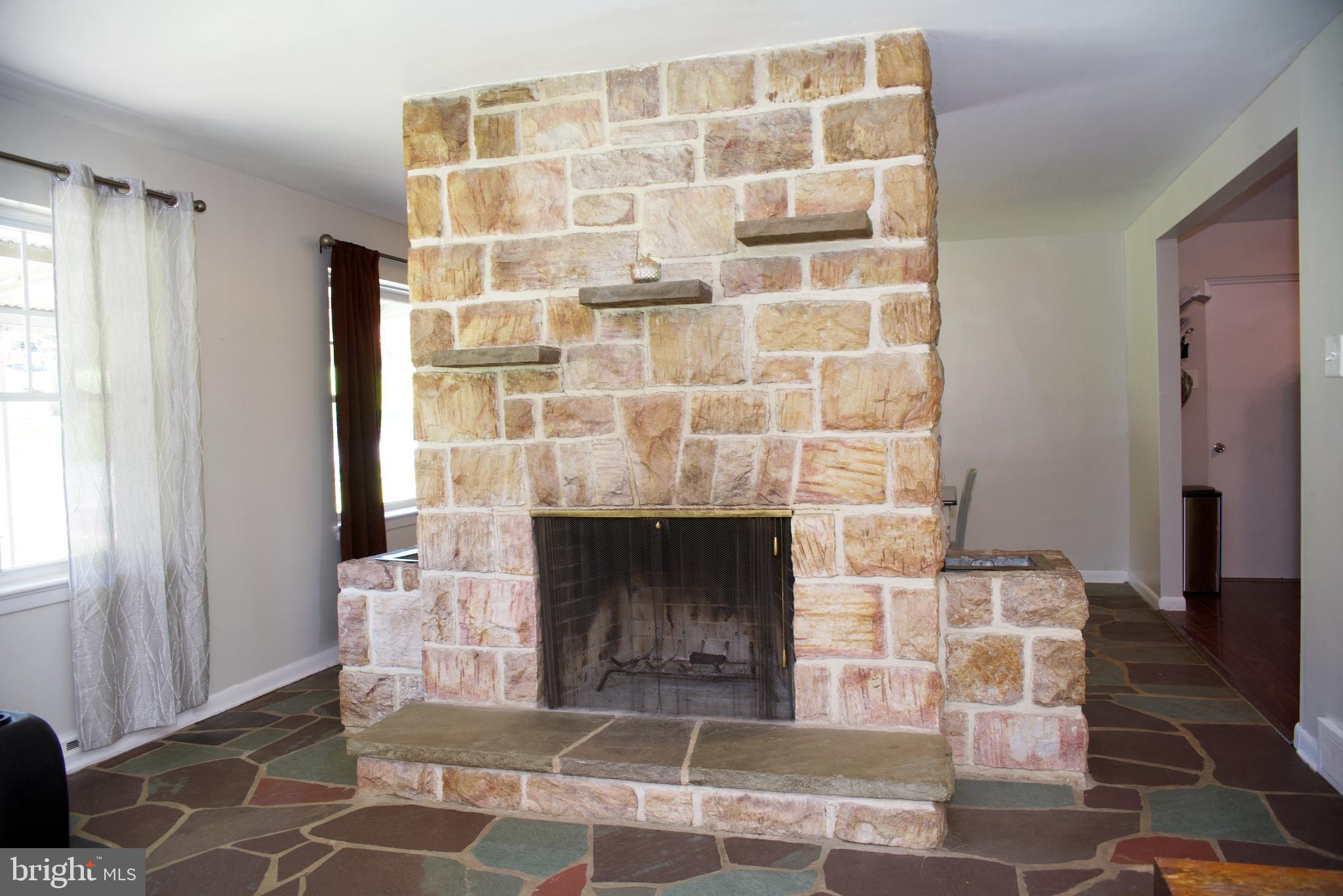 4725 Hillside Road Reading, PA 19606 - Photo 7 of 43 Wood Burning Fireplace