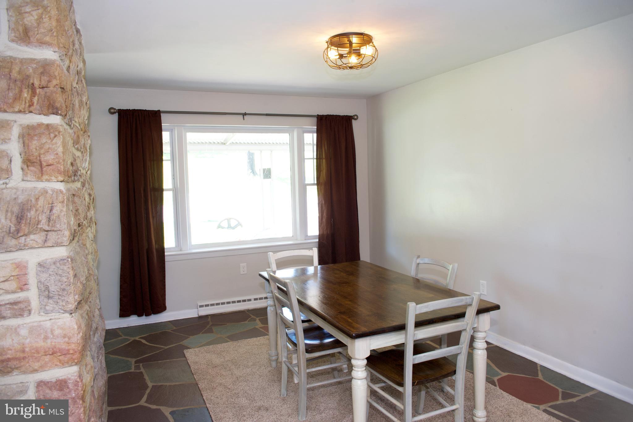 4725 Hillside Road Reading, PA 19606 - Photo 10 of 43 Gallery Image 10