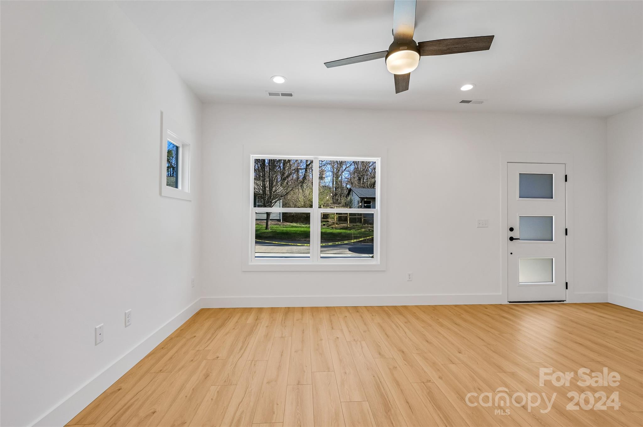 20 Cub Road, Unit 5 Asheville, NC 28806 - Photo 3 of 26 Gallery Image 3