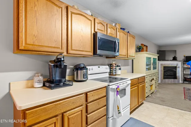 $299,900 | 209 Covington Lane, Maryville, TN 37804