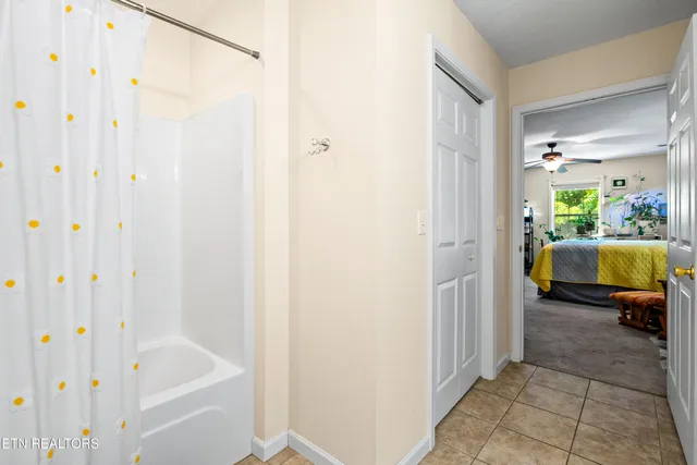 $299,900 | 209 Covington Lane, Maryville, TN 37804