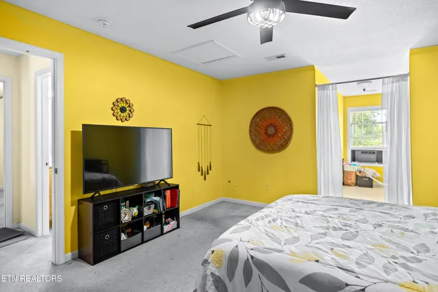 $299,900 | 209 Covington Lane, Maryville, TN 37804