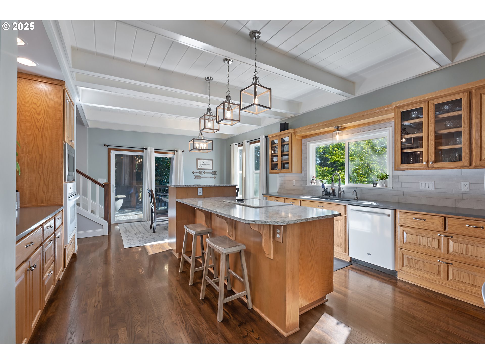 7490 Southwest Schroeder Way Wilsonville, OR 97070 - Photo 11 of 48