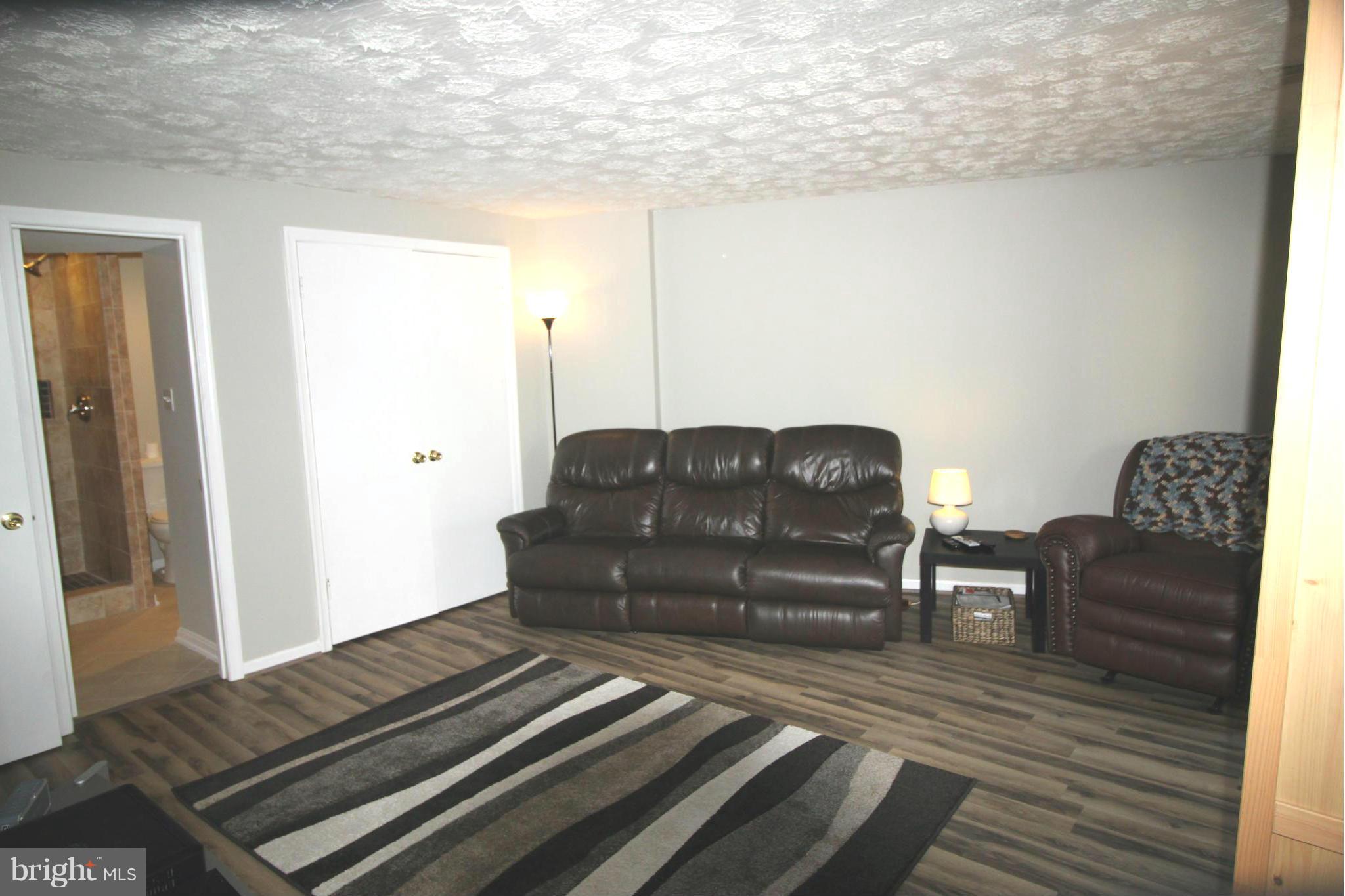 11186 Silentwood Lane Reston, VA 20191 - Photo 19 of 30 Bedroom