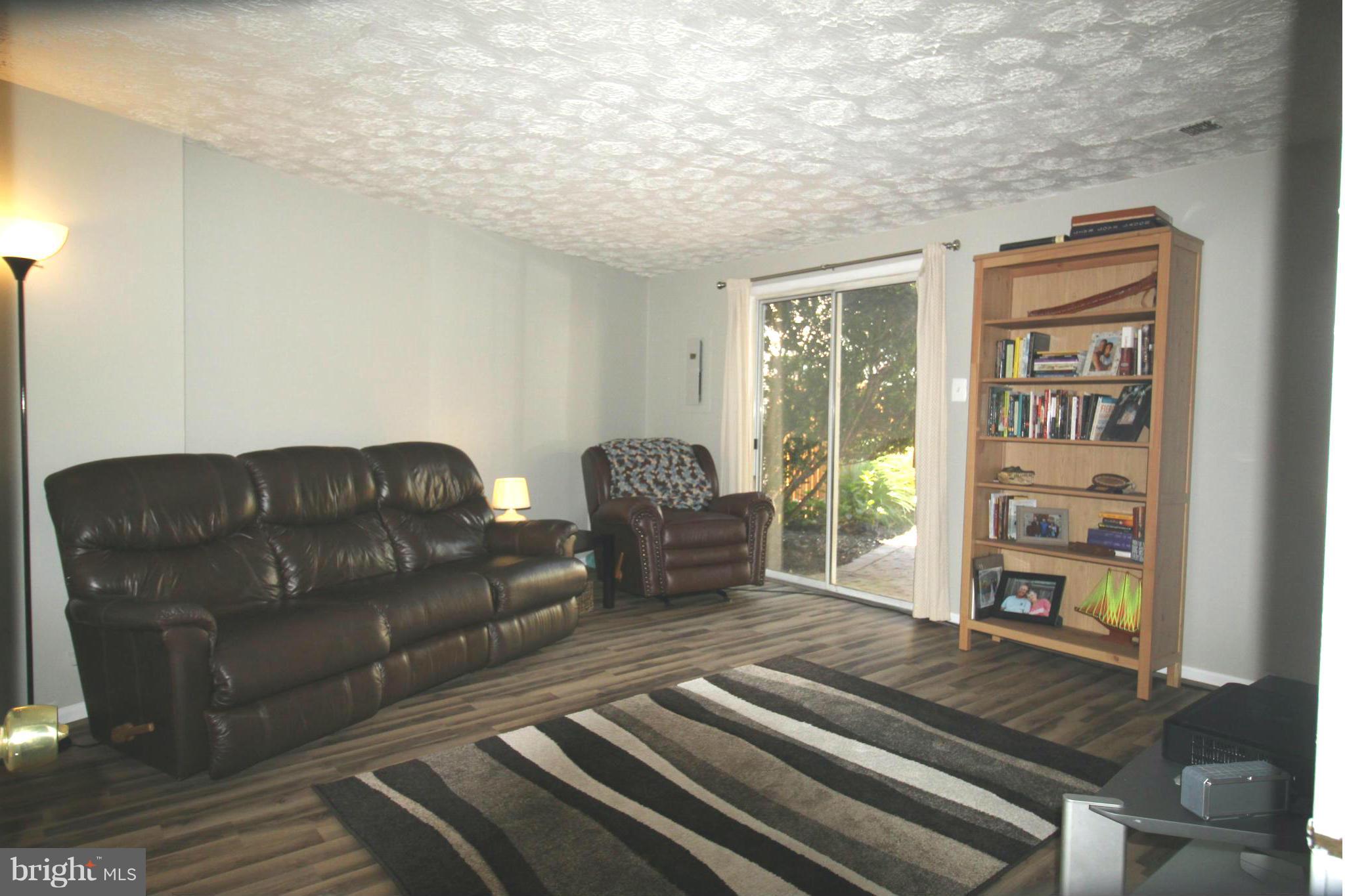 11186 Silentwood Lane Reston, VA 20191 - Photo 22 of 30 Bedroom