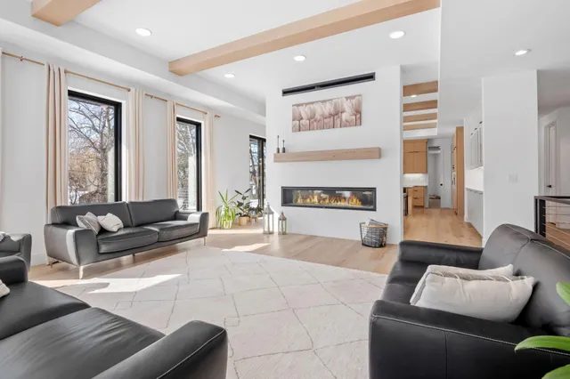 $1,699,000 | 16216 Gleason Lake Road, Wayzata, MN 55391