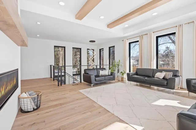 $1,699,000 | 16216 Gleason Lake Road, Wayzata, MN 55391