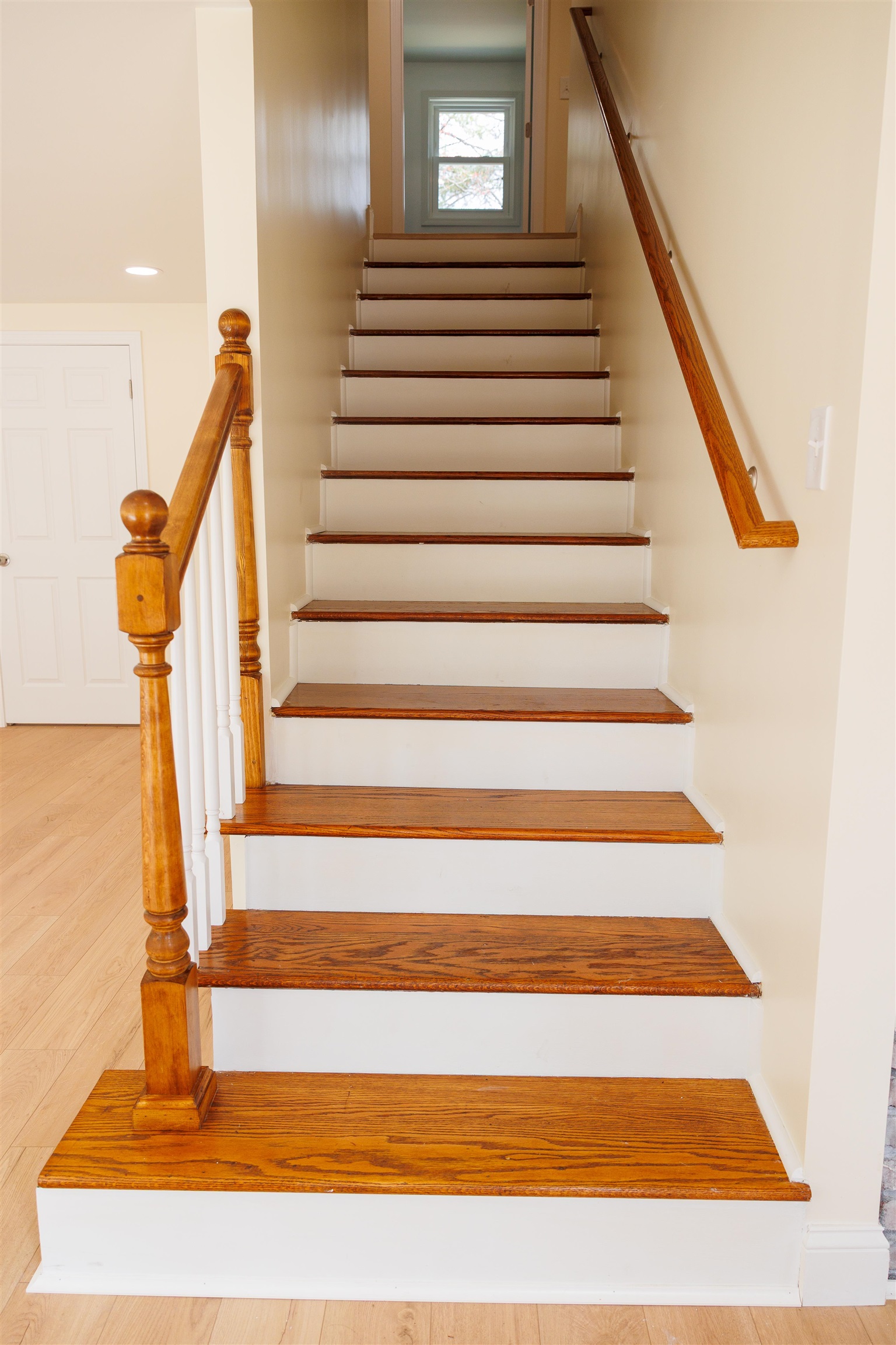 1206 Smyth Road Hooksett, NH 03106 - Photo 13 of 29