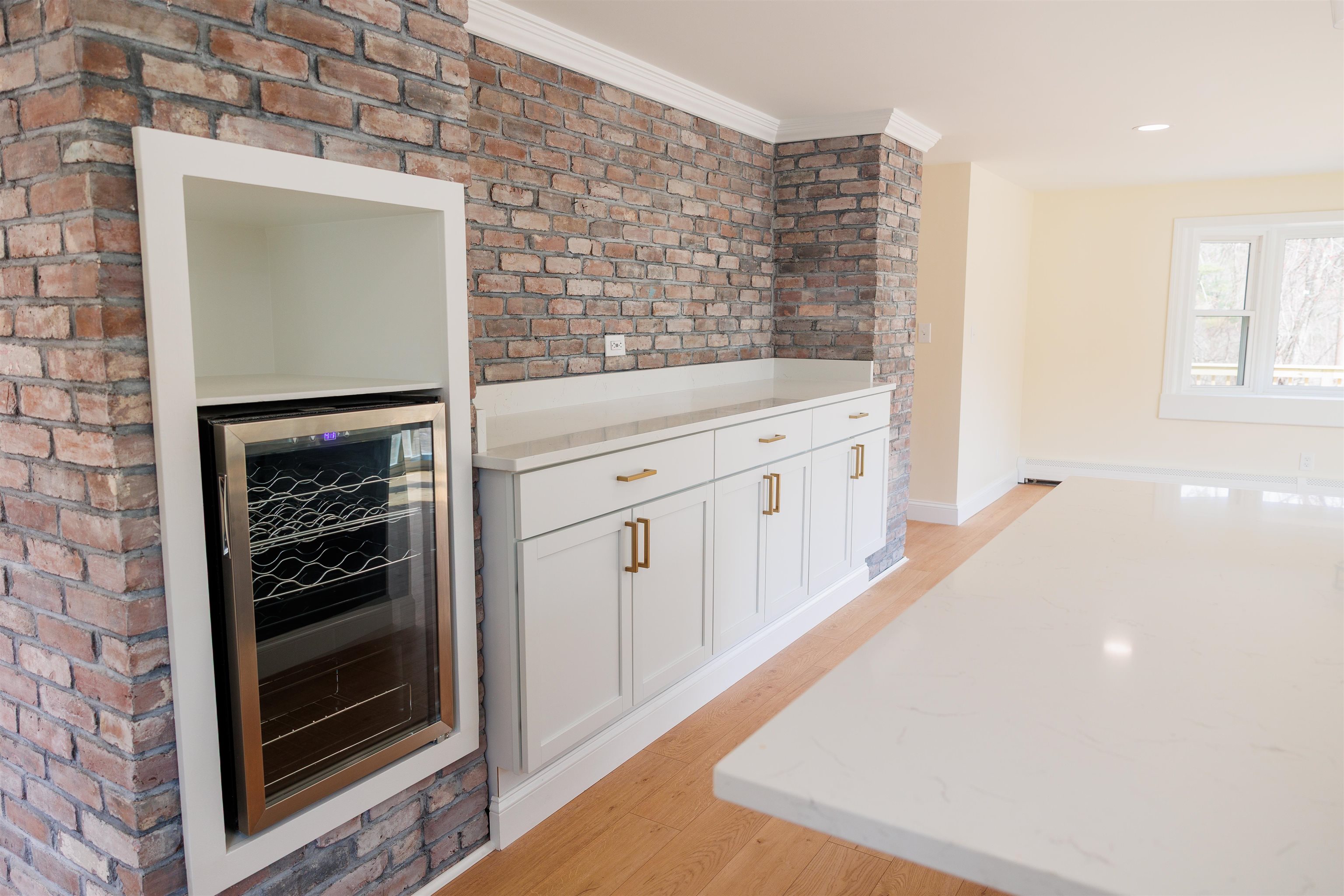 1206 Smyth Road Hooksett, NH 03106 - Photo 5 of 29